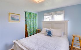Pet-Friendly Home With Yard And Mountain Views!